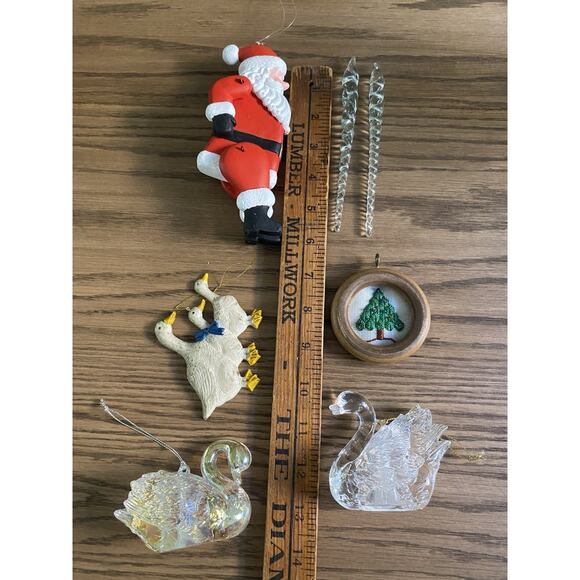 Vintage Christmas Tree Ornament Lot Variety Lot of 11 Wood Glass Needlepoint - Picture 9 of 9